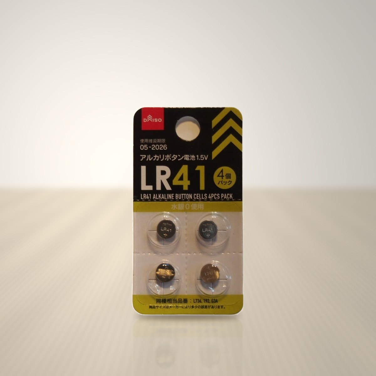 ボタン電池LR41